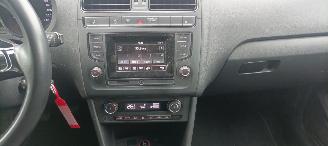 Volkswagen Polo 1.4-TDI Climatecontrol Stoelverwarming leren stuurwiel regensensor Front radar remassist Metallic lak 15 inch velgen picture 19