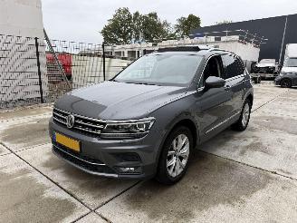 Auto incidentate Volkswagen Tiguan 1.4 TSI 4MOTION Highline Business R -PANO-LEDER-NAVI-CAMERA 2018/7