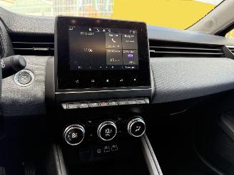 Mitsubishi Colt 1.0T MT Intense-NAVI-PDC picture 19