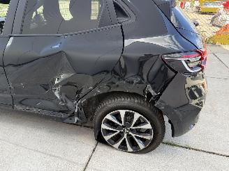 Mitsubishi Colt 1.0T MT Intense-NAVI-PDC picture 14
