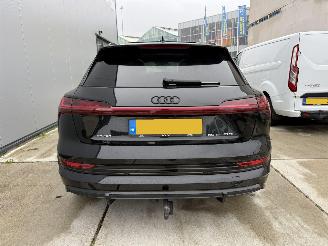 Audi E-tron 50 QUATRO S Edition 71 kWh PANO- LEDER-CAMERA picture 7