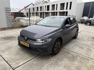 Schadeauto Volkswagen Polo 1.0 TSI Life 95 PK 2023/9
