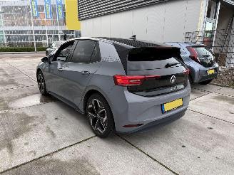 Volkswagen ID.3 First Plus 58 kWh LED - ACC - CAMERA - SFEER picture 4