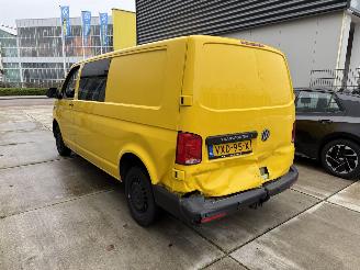 Schadeauto Volkswagen Transporter 2.0 TDI DC 110 KW AUTOMAAT L2H1-PDC-NAVI-CLIMA 2023/7