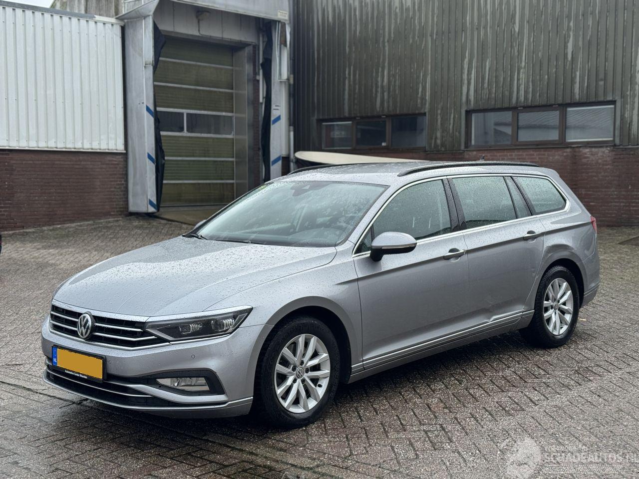 Volkswagen Passat 1.6 TDI DSG Automaat Facelift
