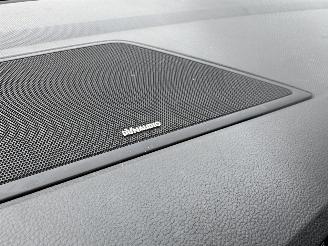 Volkswagen Tiguan 1.4 TSI DSG Pano Highline Virtual Cockpit DynAudio NAP Nederlandse Auto picture 13