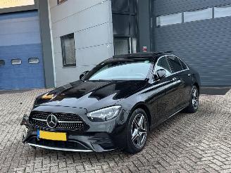 skadebil auto Mercedes E-klasse 300De AMG Pakket Bussines Solution Nederlandse Auto NAP! Burnmester Pano 360Camera 2022/1