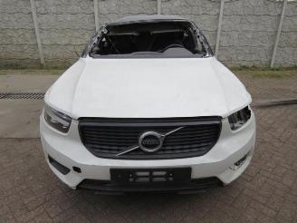 demontáž osobní automobily Volvo XC40 XC40 (XZ), SUV, 2017 1.5 T3 12V 2020/12