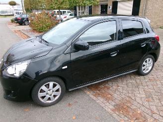 Schadeauto Mitsubishi Space-star 1.0 INTENSE CLIMA 2013/4