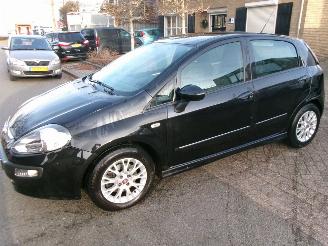 uszkodzony samochody osobowe Fiat Punto Evo 1.3 M-JET DYNAMIC CLIMA 5 DEURS 2010/11