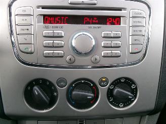 Ford Focus 1.6 I GEEN SCHADE picture 12