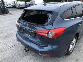 Ford Focus 1.0 TURBO picture 7