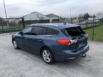 Ford Focus 1.0 TURBO picture 3