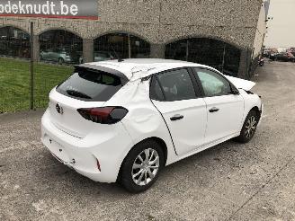 uszkodzony samochody osobowe Opel Corsa 1.2 F12XEL 2020/10