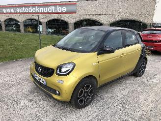 Vaurioauto  passenger cars Smart Forfour 0.9 2018/7