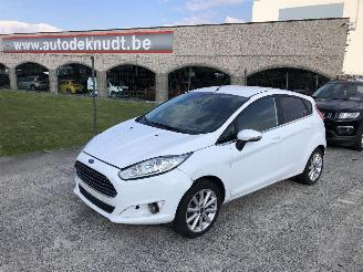 uszkodzony samochody osobowe Ford Fiesta TITANIUM 1.0 TURBO 2017/3