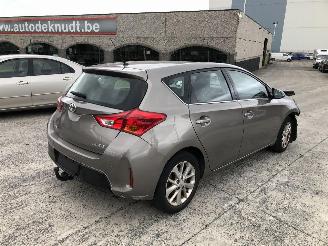 Schadeauto Toyota Auris 1.4    D4-D 2013/10