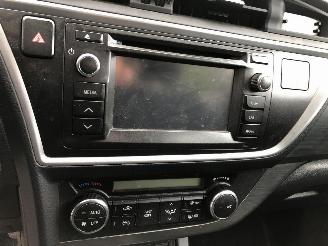 Toyota Auris 1.4    D4-D picture 7