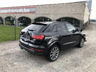 Voiture accidenté Audi Q3 S - TRONIC 2018/8