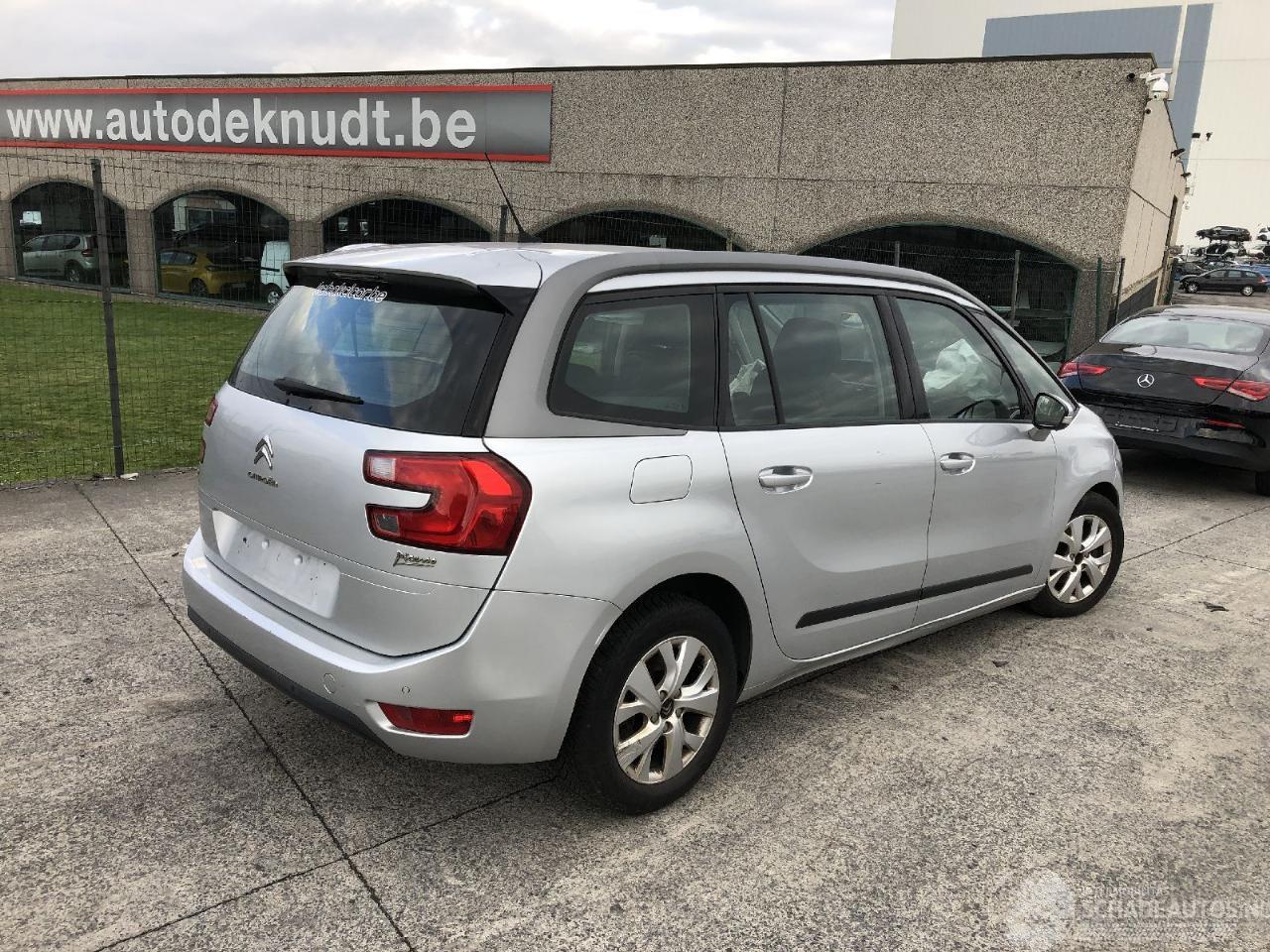 Citroën C4-picasso 1.6 HDI    7 PLACES