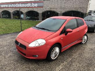 Coche accidentado Fiat Punto 1.3 MULTIJET 2008/6