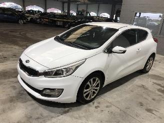 Schadeauto Kia Pro cee d 1.6 CRDI 2016/1