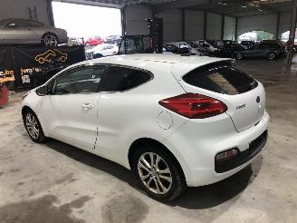 Kia Pro cee d 1.6 CRDI picture 4