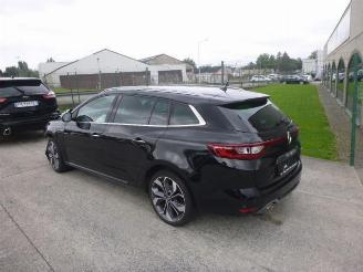 Vaurioauto  passenger cars Renault Mégane 1.3 TURBO GT LINE 2018/11