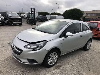 Opel Corsa 1.2  ESSENTIA picture 3