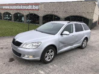 Avarii autoturisme Skoda Octavia BREAK 1.2 TSI 2012/8