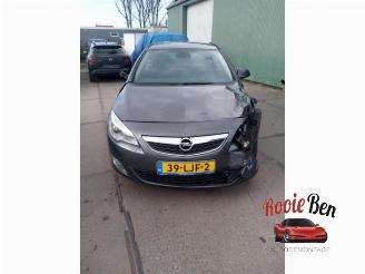 Autoverwertung Opel Astra Astra J (PC6/PD6/PE6/PF6), Hatchback 5-drs, 2009 / 2015 1.6 16V Ecotec 2010/4