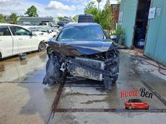 Auto da rottamare Volkswagen Golf Golf VIII (CD1), Hatchback, 2019 2.0 TSI R 16V 4Motion 2022/4