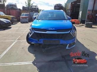Coche siniestrado Kia Sportage Sportage (NQ5), Terreinwagen, 2021 1.6 T-GDi Hybrid 16V 2023/12