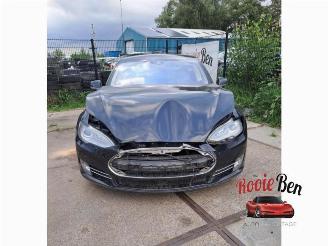 demontáž osobní automobily Tesla Model S Model S, Liftback, 2012 70D 2016/4