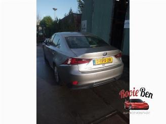 demontáž osobní automobily Lexus IS IS (E3), Sedan, 2013 300h 2.5 16V 2014/5
