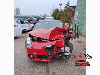 Coche siniestrado Alfa Romeo Giulietta Giulietta (940), Hatchback, 2010 / 2020 1.4 TB 16V 2012/5