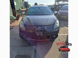 Coche siniestrado Alfa Romeo Giulietta Giulietta (940), Hatchback, 2010 / 2020 1.4 TB 16V MultiAir 2010/6