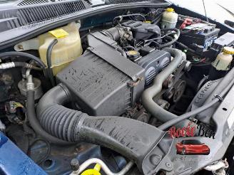 Jeep Cherokee Cherokee/Liberty (KJ), Terreinwagen, 2001 / 2008 2.4 16V picture 15