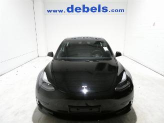Damaged car Tesla Model 3  2021/6