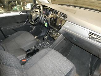 Volkswagen Touran 1.6D COMFORTLINE picture 12