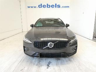 Coche accidentado Volvo V-60 PLUS DARK 2024/9