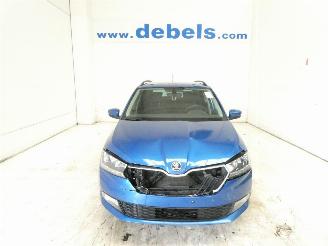krockskadad bil auto Skoda Fabia AMBITION 2021/11