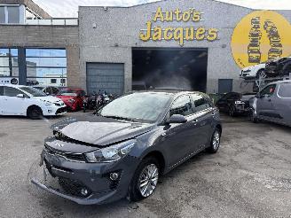 Auto incidentate Kia Rio 1.2 PURE 2022/8