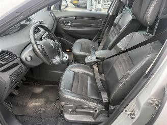 Renault Scenic PRIVILEGE picture 26