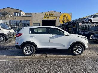 Schadeauto Kia Sportage 1.6I LOUNGE 2013/1