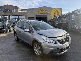 Coche accidentado Peugeot 2008 1.2 STYLE PURE TECH 2017/2