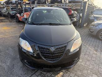 Lancia Ypsilon S BY MOMO picture 2