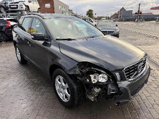 Volvo Xc-60 MOMENTUM picture 7