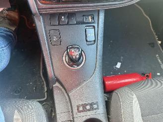 Toyota Auris HYBRID BREAK picture 21