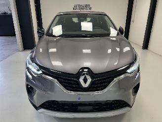 Renault Captur  picture 9
